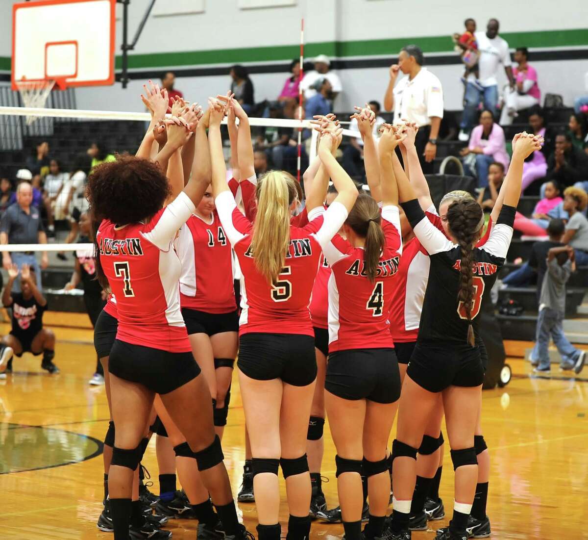 Austin volleyball hopes for deep playoff run