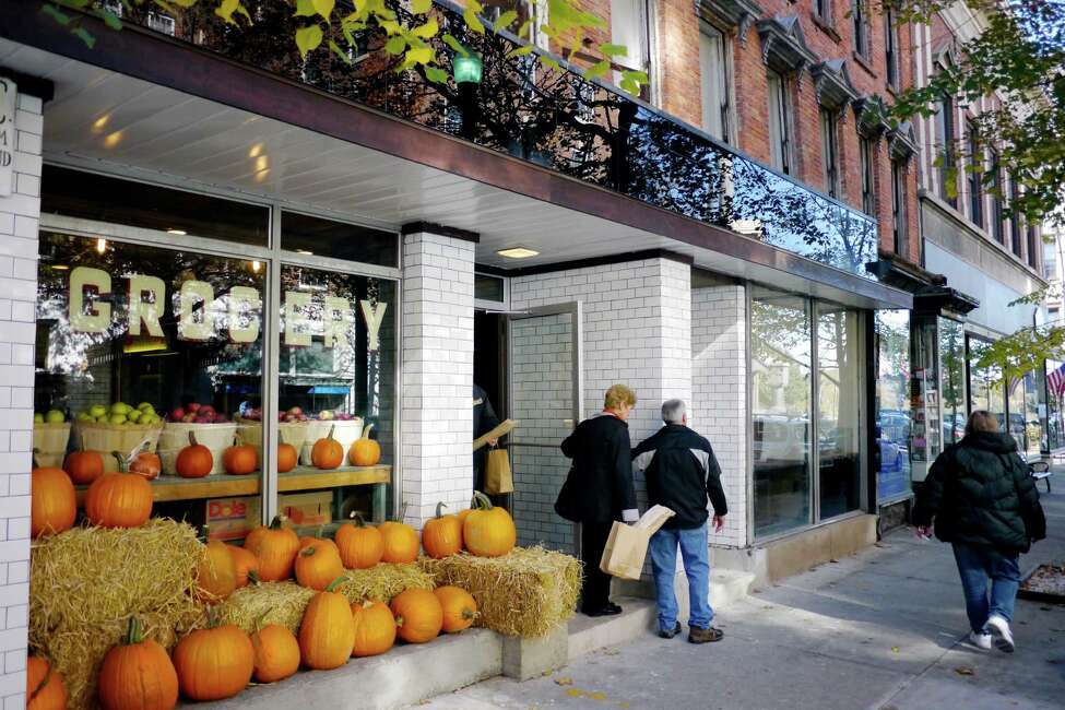 Photos The Grocery in Troy