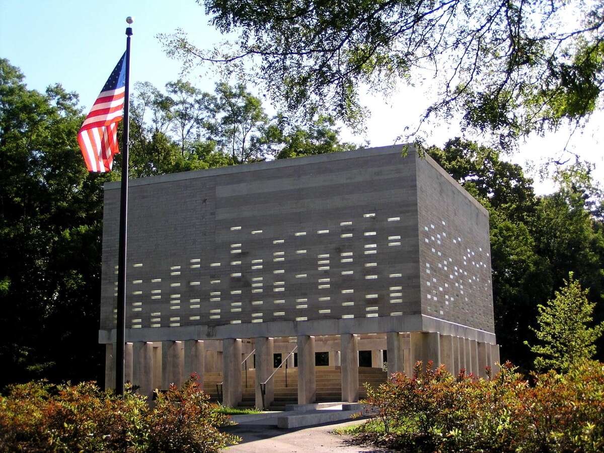 Six places to honor veterans