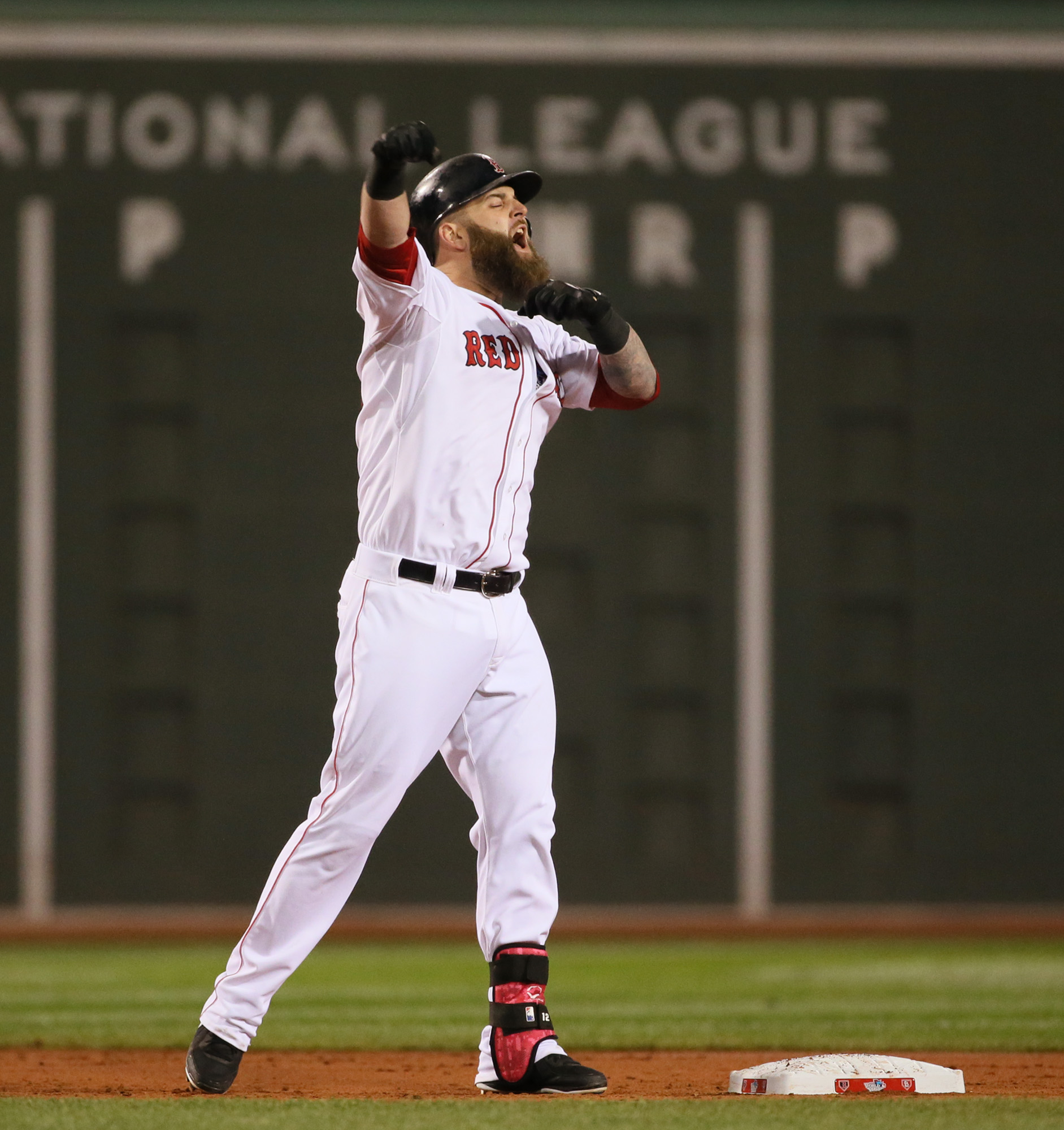 MLB Free Agency: Mike Napoli could be a low-risk option at first