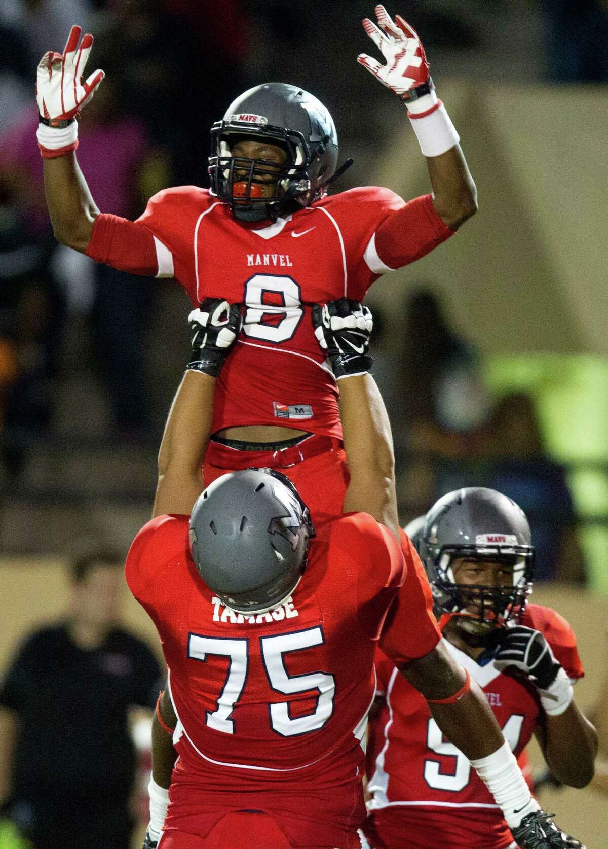 Manvel seals third straight district title with rout of Pearland