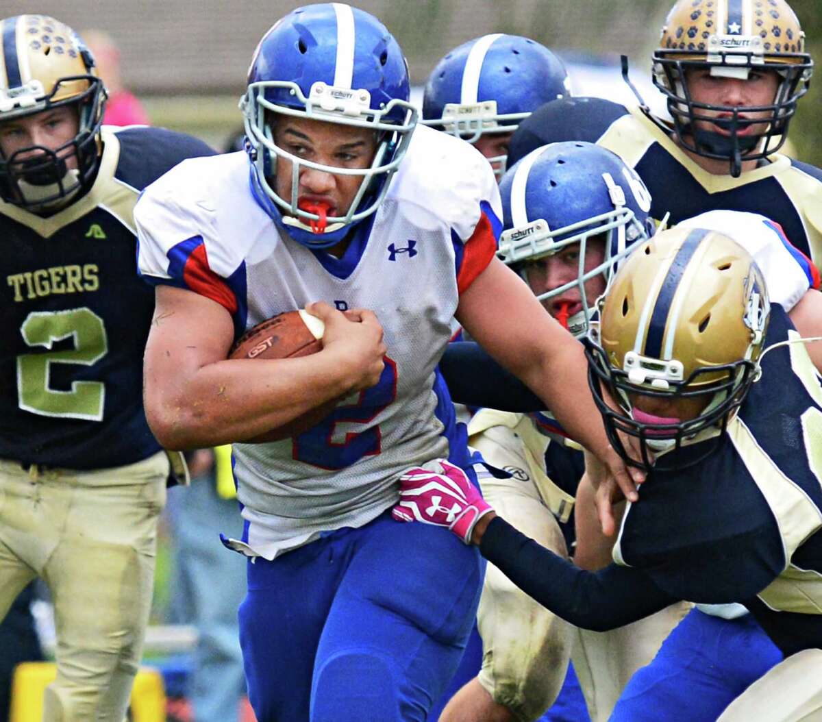 Patriots rally to make final