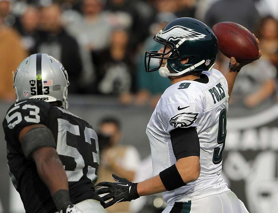 Eagles, Foles Shred Raiders Defense, Win 49-20 - SFGate