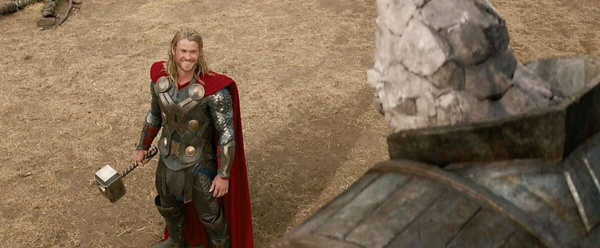 "Marvel's Thor: The Dark World" Thor (Chris Hemsworth) and a Kronan. Ph: Film Frame © 2013 MVLFFLLC. TM & © 2013 Marvel. All Rights Reserved.