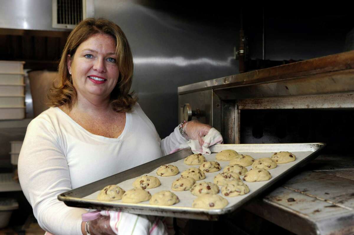 Mini Chocolate Chip Cookies - Cooking With Karli