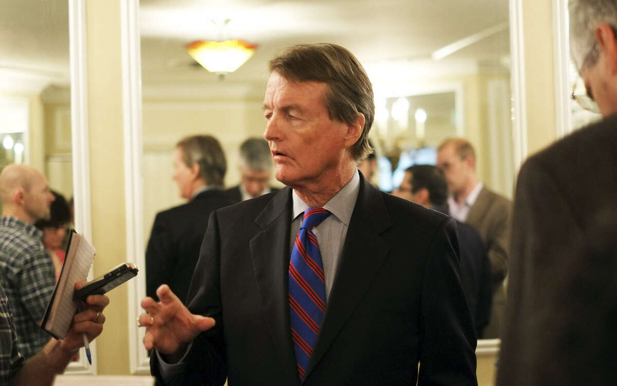 Opponents have tried, without success, to link UT President Bill Powers to a loan scandal.