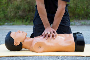 Free CPR training sessions to be offered throughout Texas