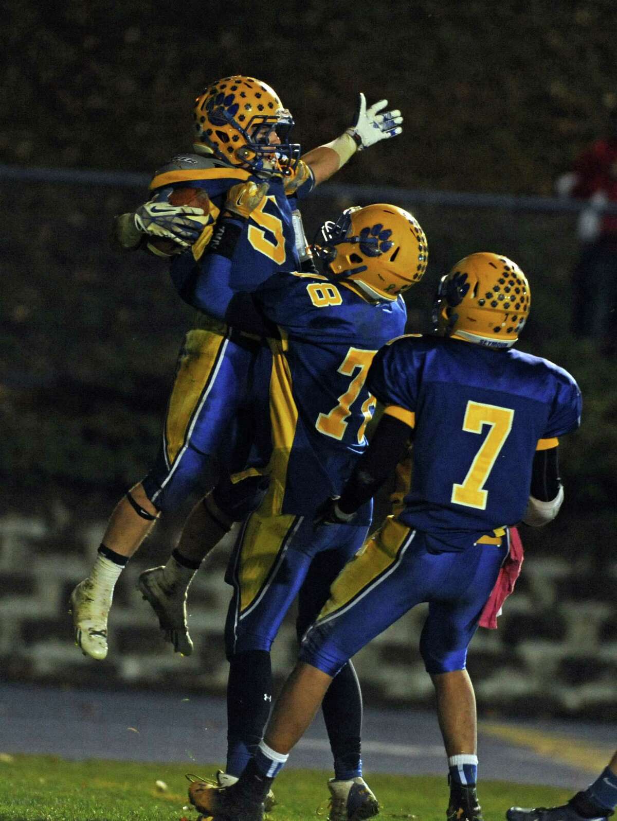 Ansonia survives Seymour, sets school record with 37th straight win