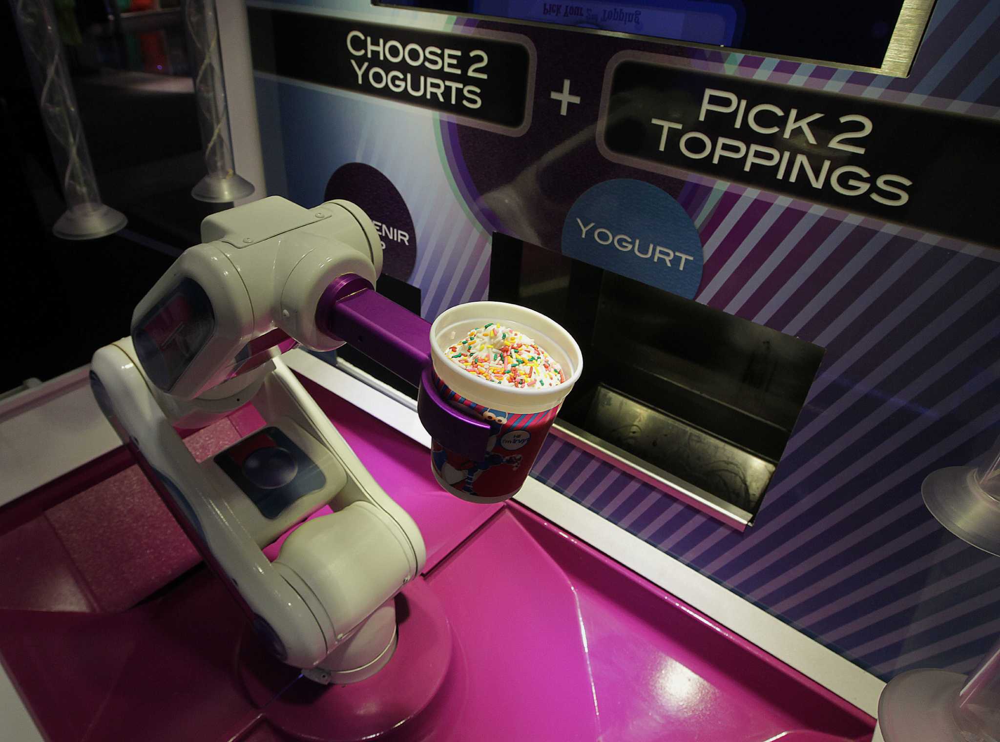 Yogurt deals robot machine