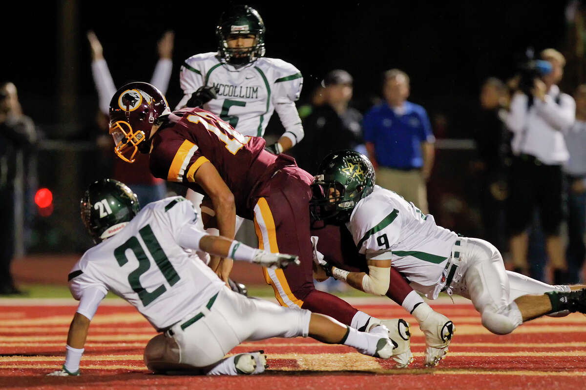 Harlandale rallies to win Frontier Bowl, earn playoff spot