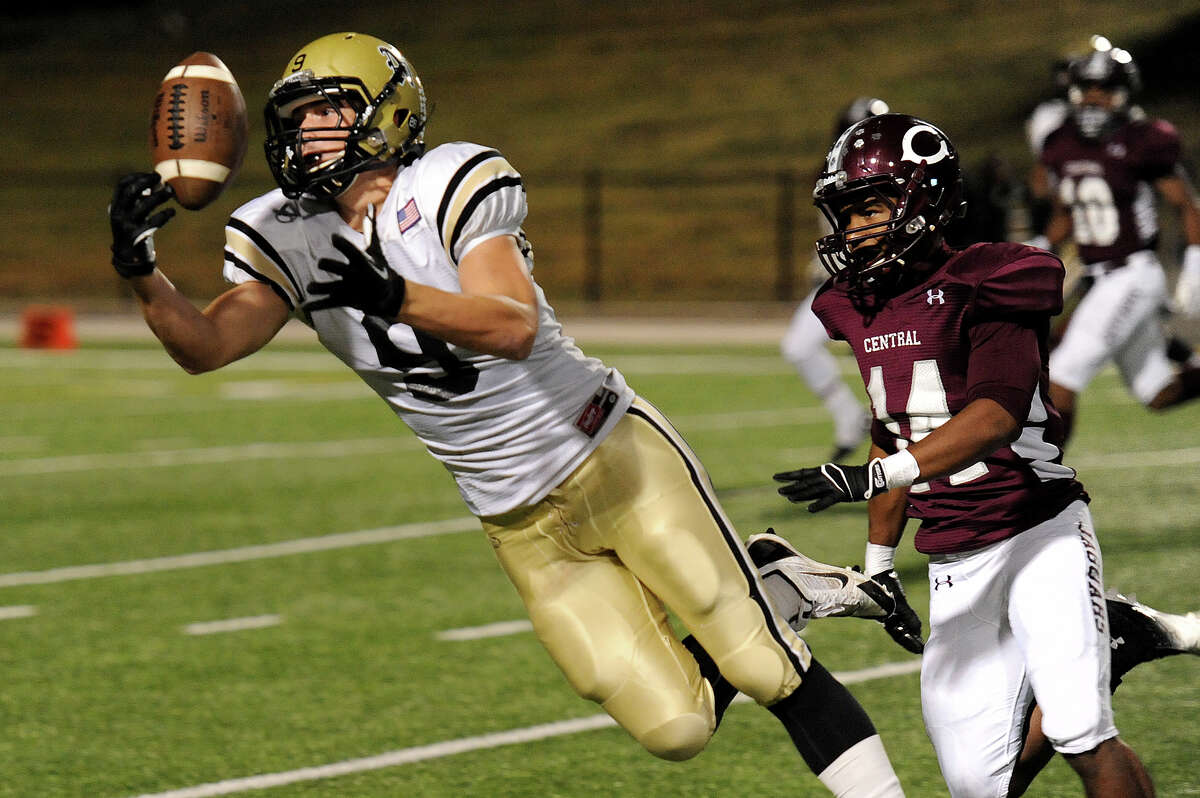 Friday Night's Football Playoff Results