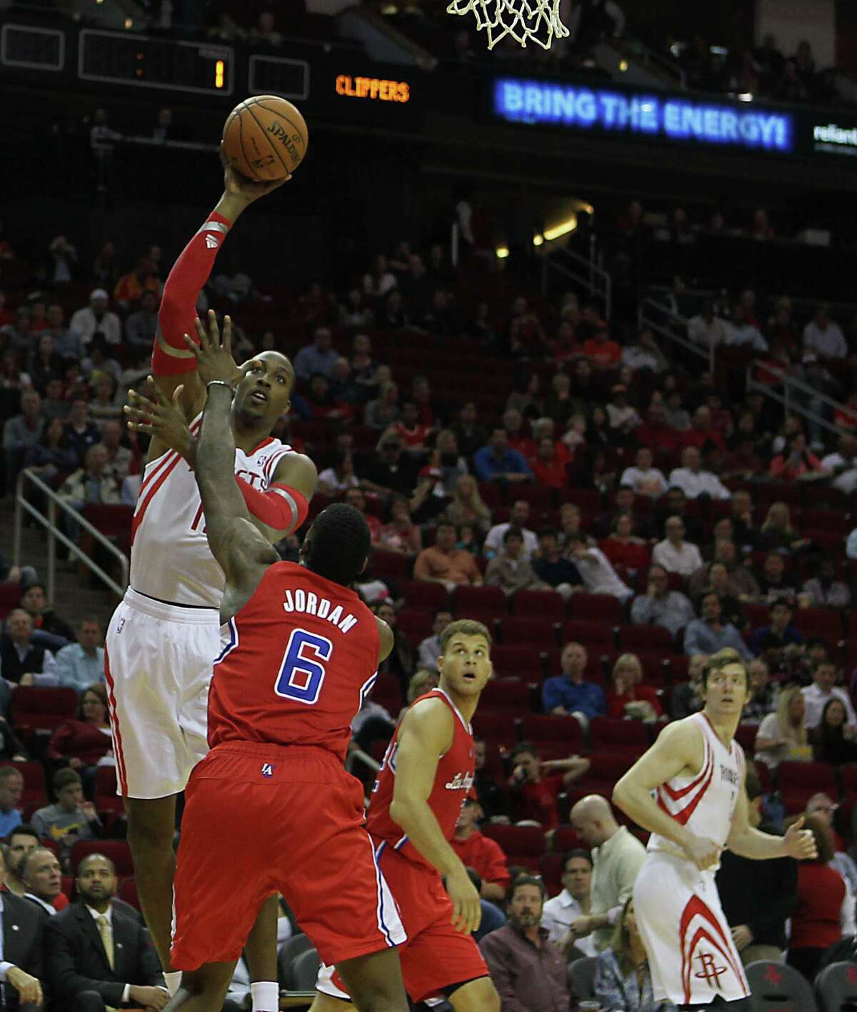 Dwight Howard addresses situation with Rockets during grilling on TNT