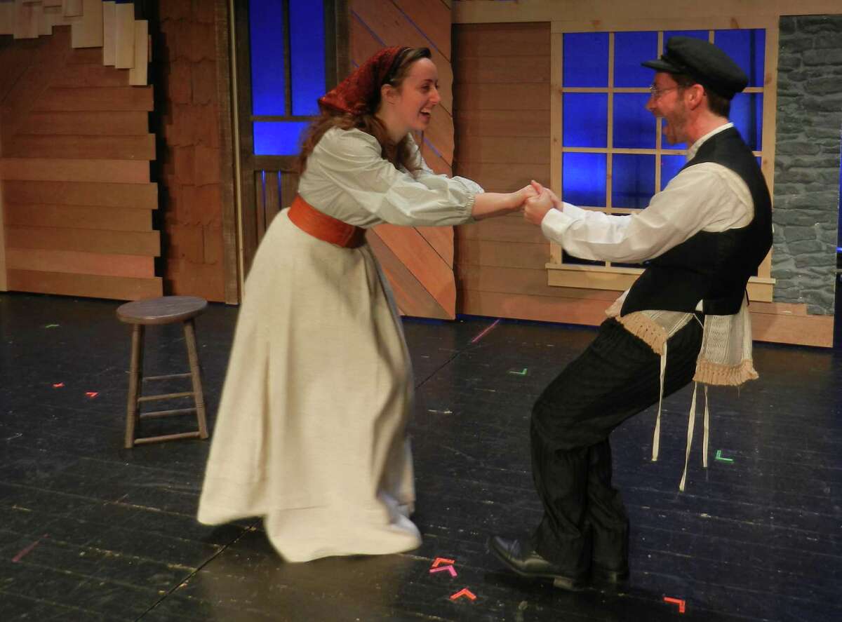 "Fiddler On The Roof" Comes To Curtain Call For Year-end Run