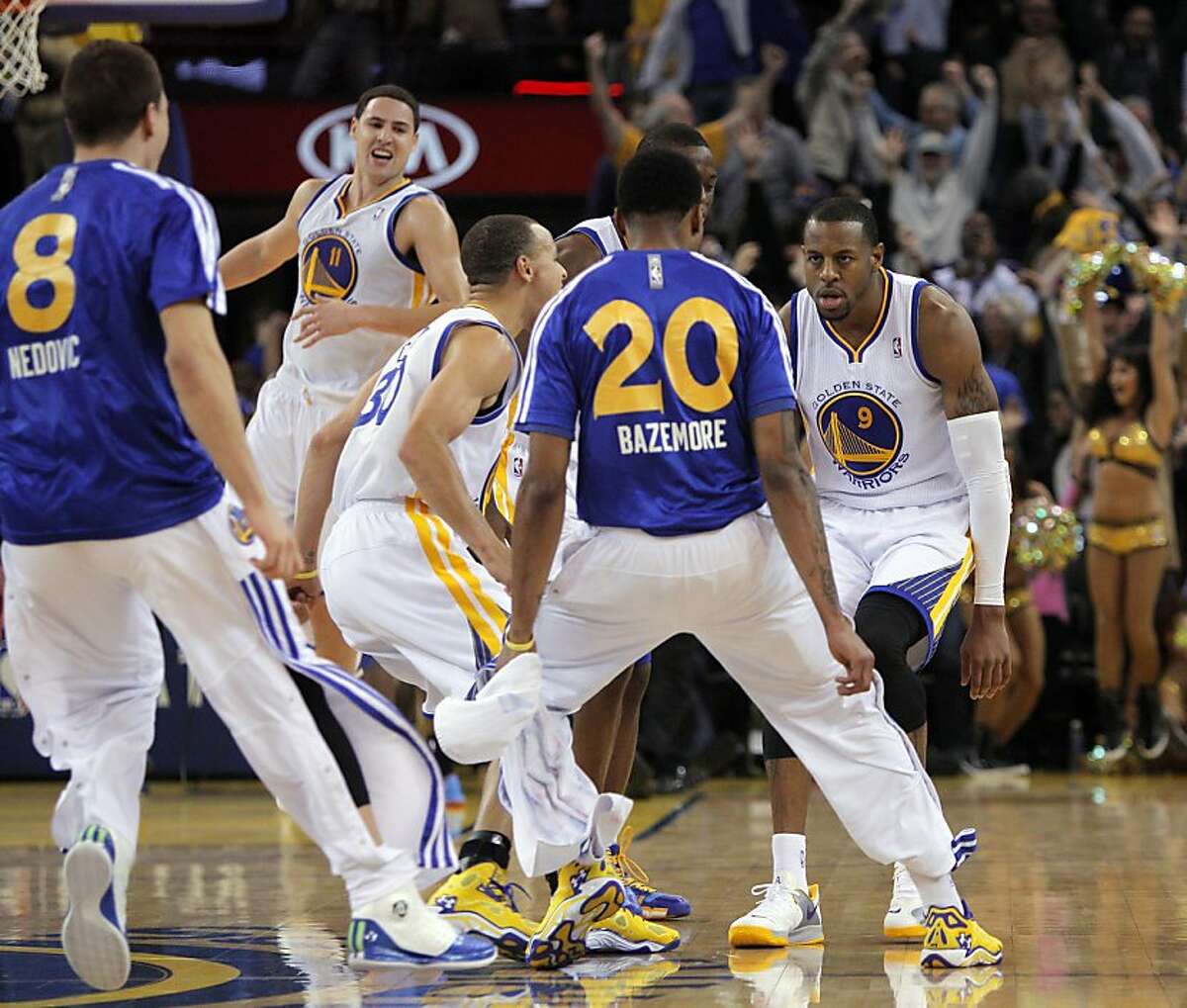 Iguodala leads Warriors past Thunder