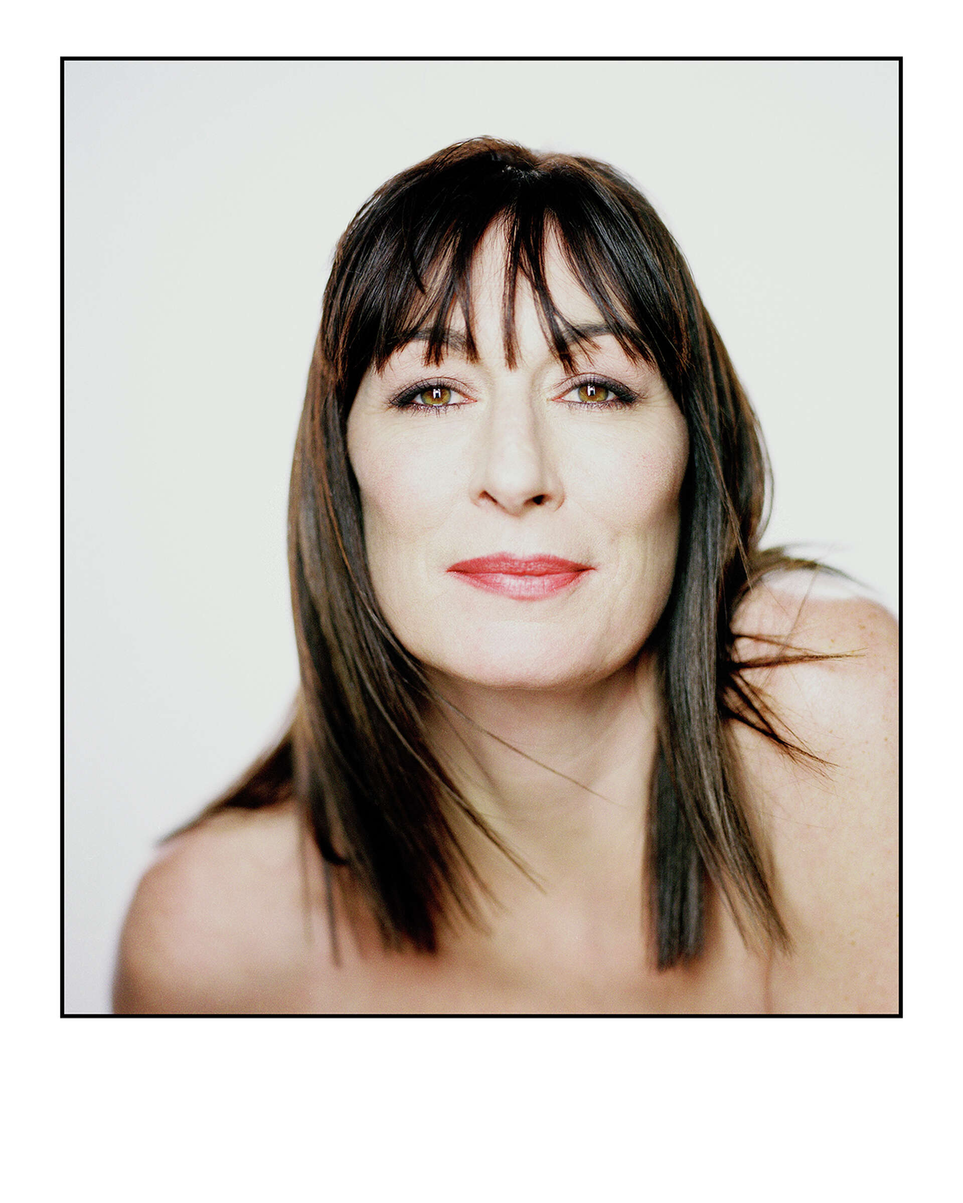 Actress Anjelica Huston traces her early years of love, loss and privilege