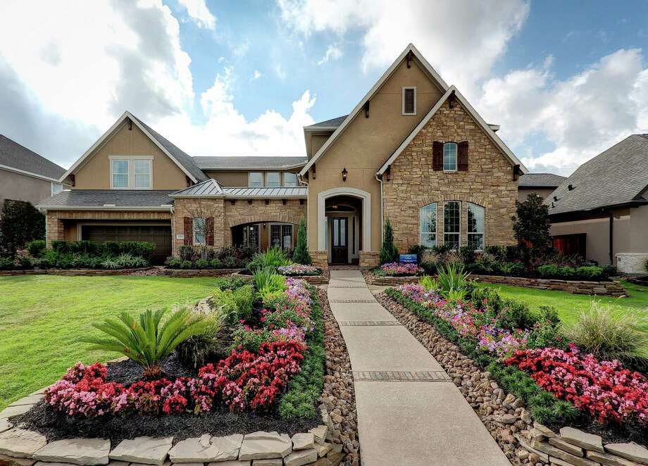 David Weekley Homes Sets Variety In Towne Lake Houston Chronicle