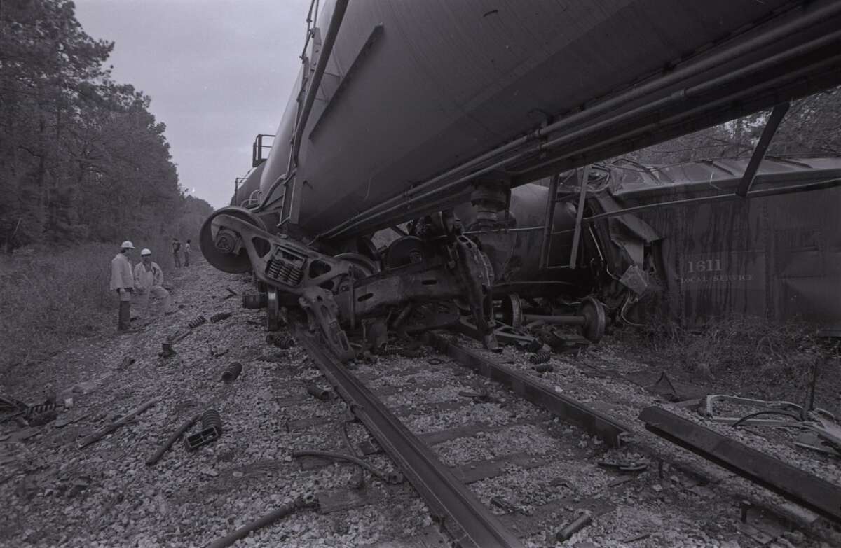Fatal Baytown train wreck remembered after 30 years