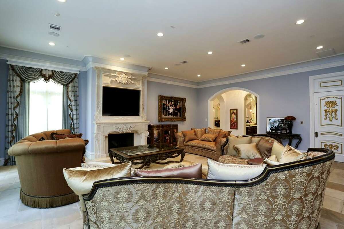 8 Houston dream homes for sale