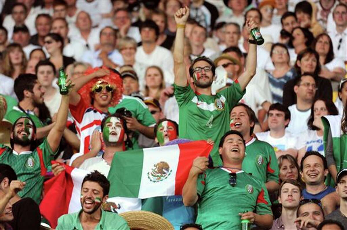 Mexico's passionate soccer fans to rock Alamodome