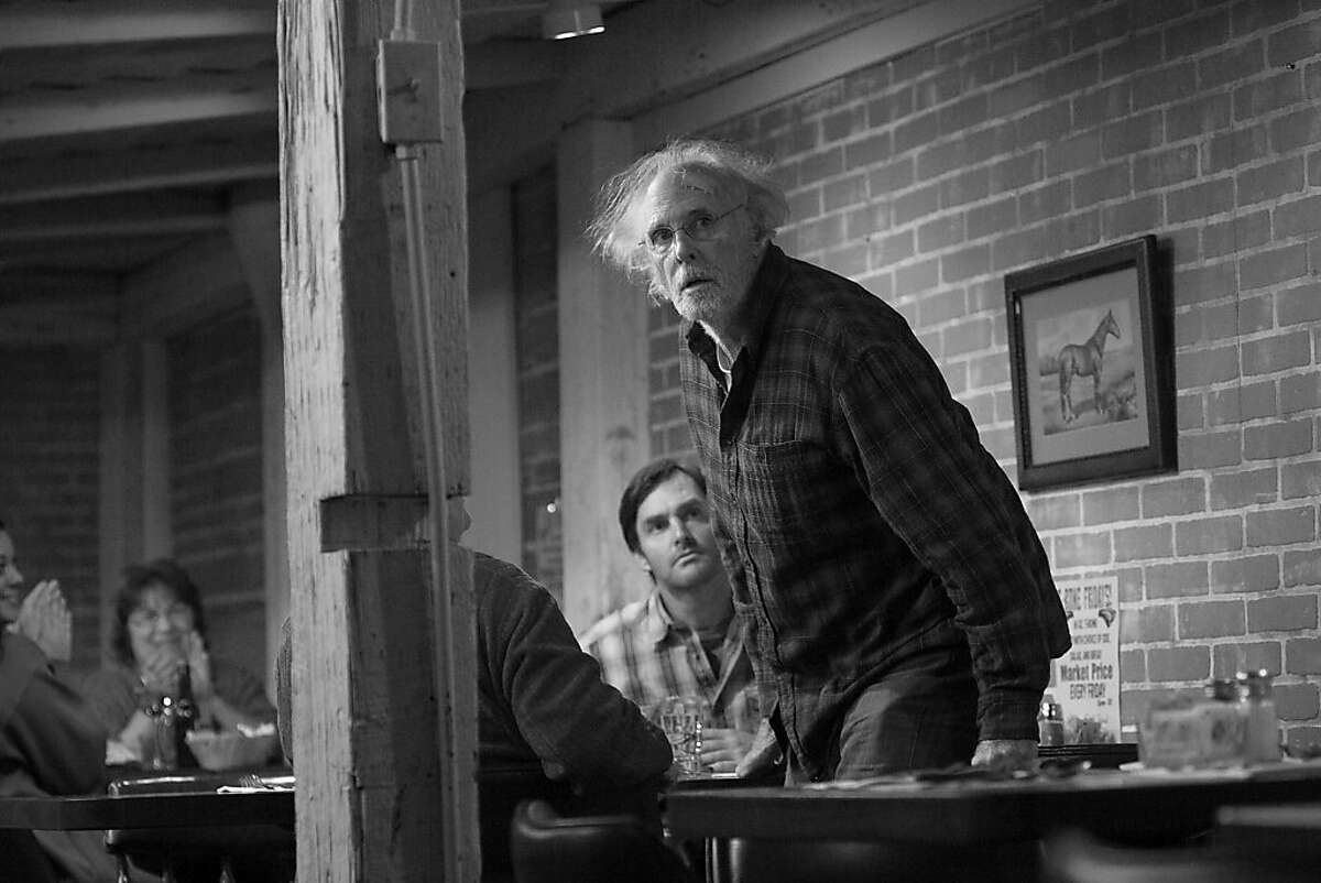 Bruce Dern (center) is Woody Grant and Will Forte (rear) is David Grant in NEBRASKA, from Paramount Vantage in association with FilmNation Entertainment, Blue Lake Media Fund and Echo Lake Entertainment. NEB-03391RBW