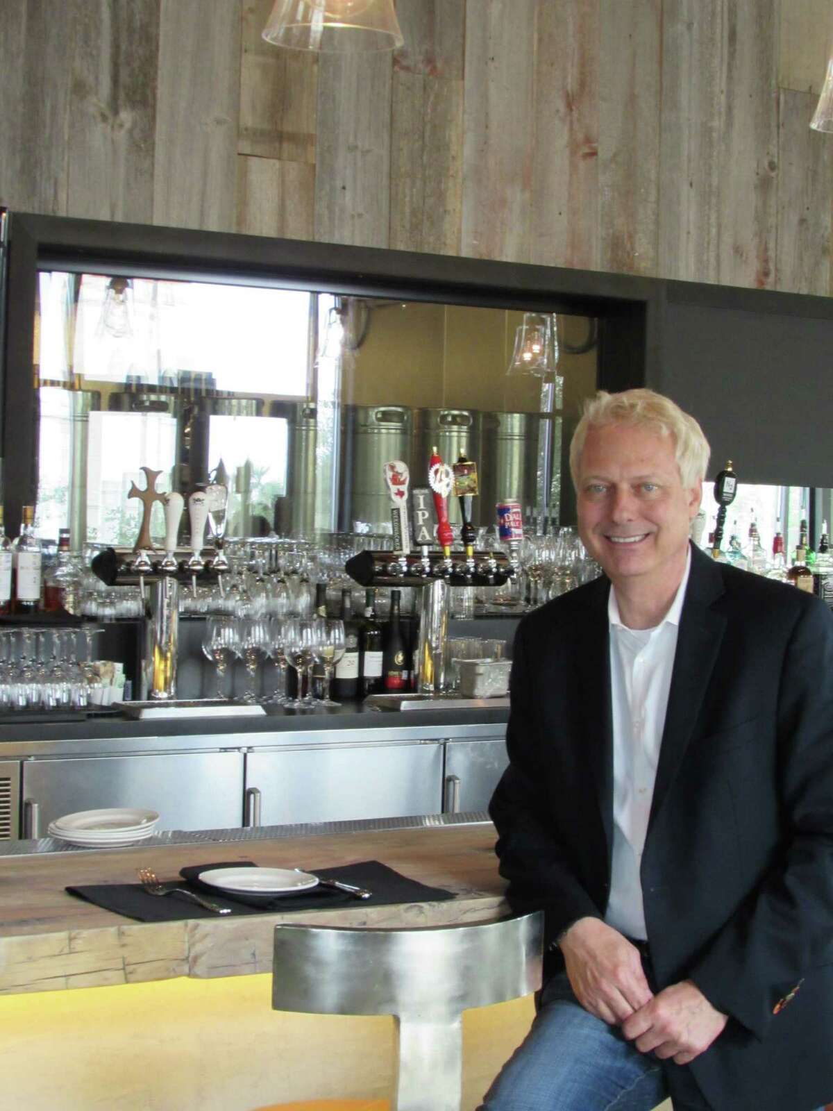 Dan Ward, general manager of Piatti Ristorante & Bar, shows his newest Piatti facility at Éilan.