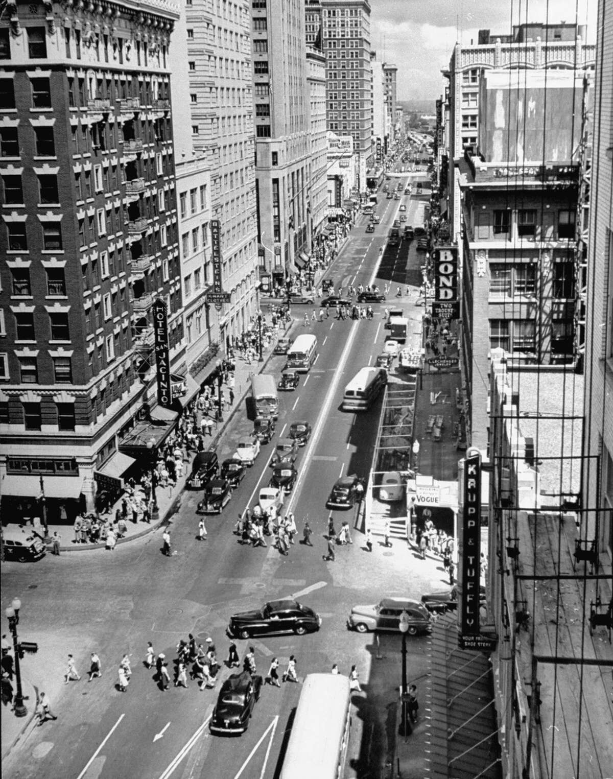 A Life magazine photographer's trip to Houston in 1946