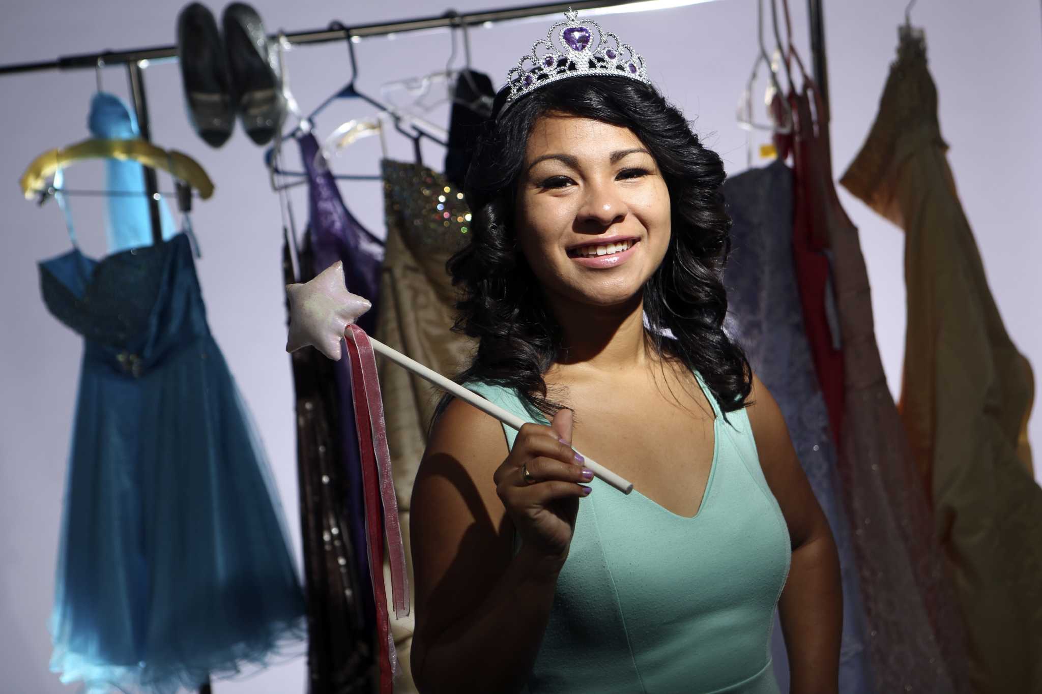 Project Prom: Texans Can Academy Asks Community for Donations