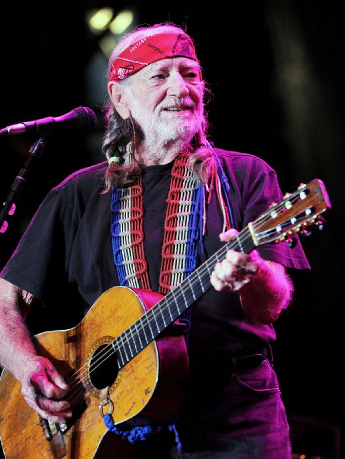 Willie Nelson canceled a performance at SeaWorld because of the controversial film "Blackfish."