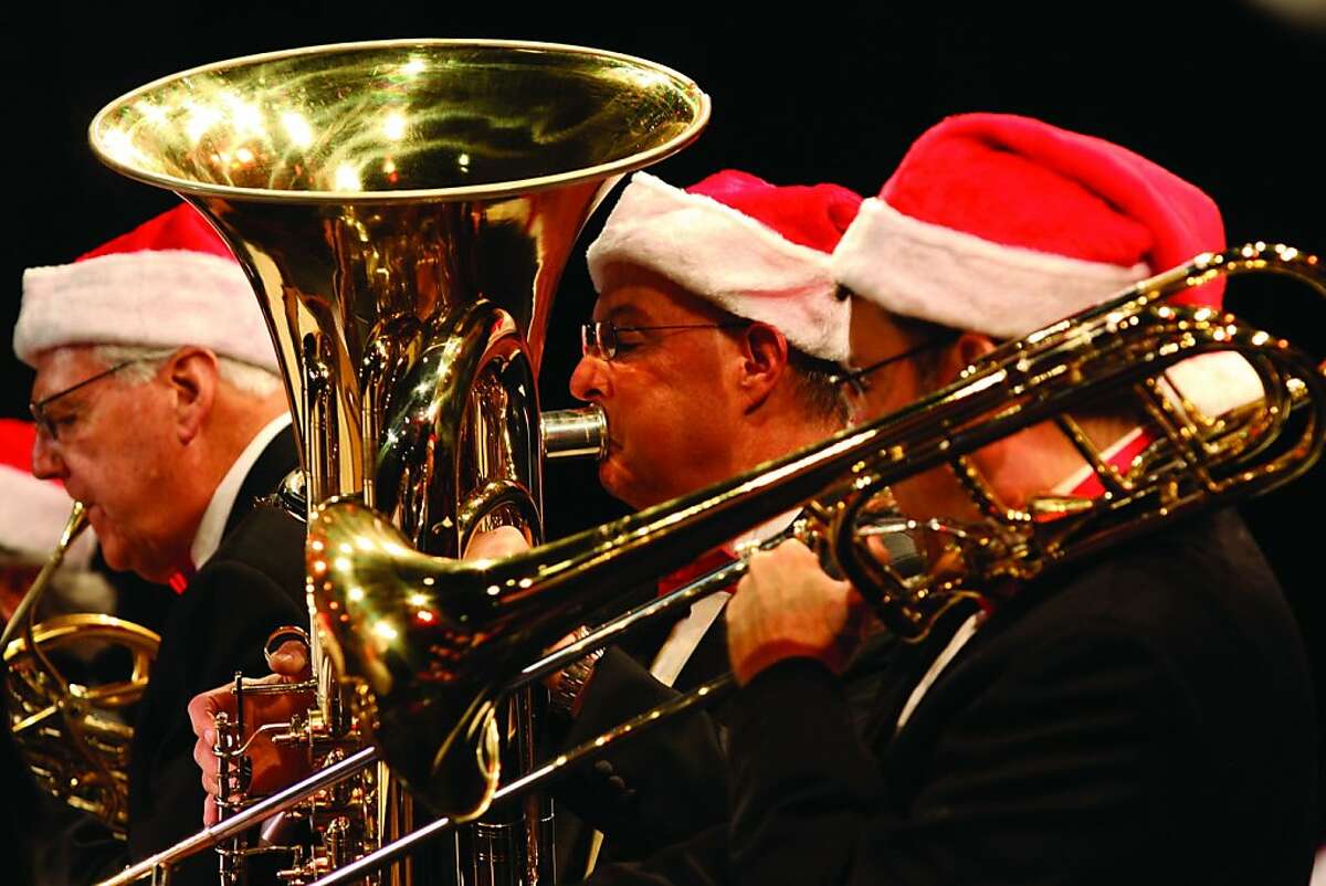 On December 22nd at 3 PM the 65-piece California Pops Orchestra presents a "Very Merry Pops Christmas", a family holiday show featuring your favorite pops Christmas music in this warm & toasty family afternoon. Dazzling arrangements by America's best composers. From Holiday Inn's White Christmas to Broadway's hit "Elf" with SparkleJollyTwinkleJingley, even selections from "A Nightmare before Christmas". Joining the Pops is Broadway singer Pierce Peter Brandt plus an audience carol sing-along and lots more. Holiday attire is welcome. Smithwick Theater, Foothill College, 12345 El Monte Road, Los Altos Hills. $42, $37, $15 (youth). FREE Parking in lots 5 & 6 (no stairs!) (650) 856-8432 or www.calpops.org