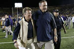 Cal athletics continue slow upward academic trend; Stanford solid