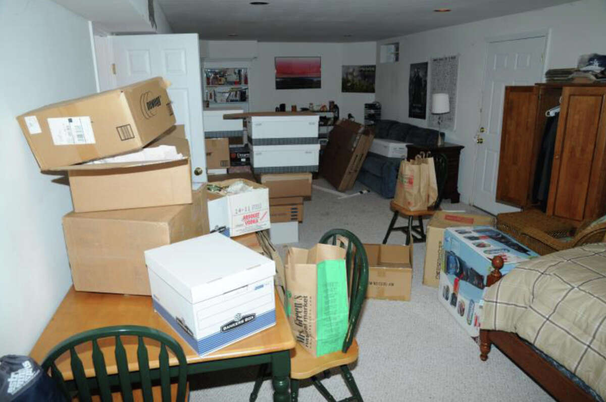 Experts divided over Sandy Hook response