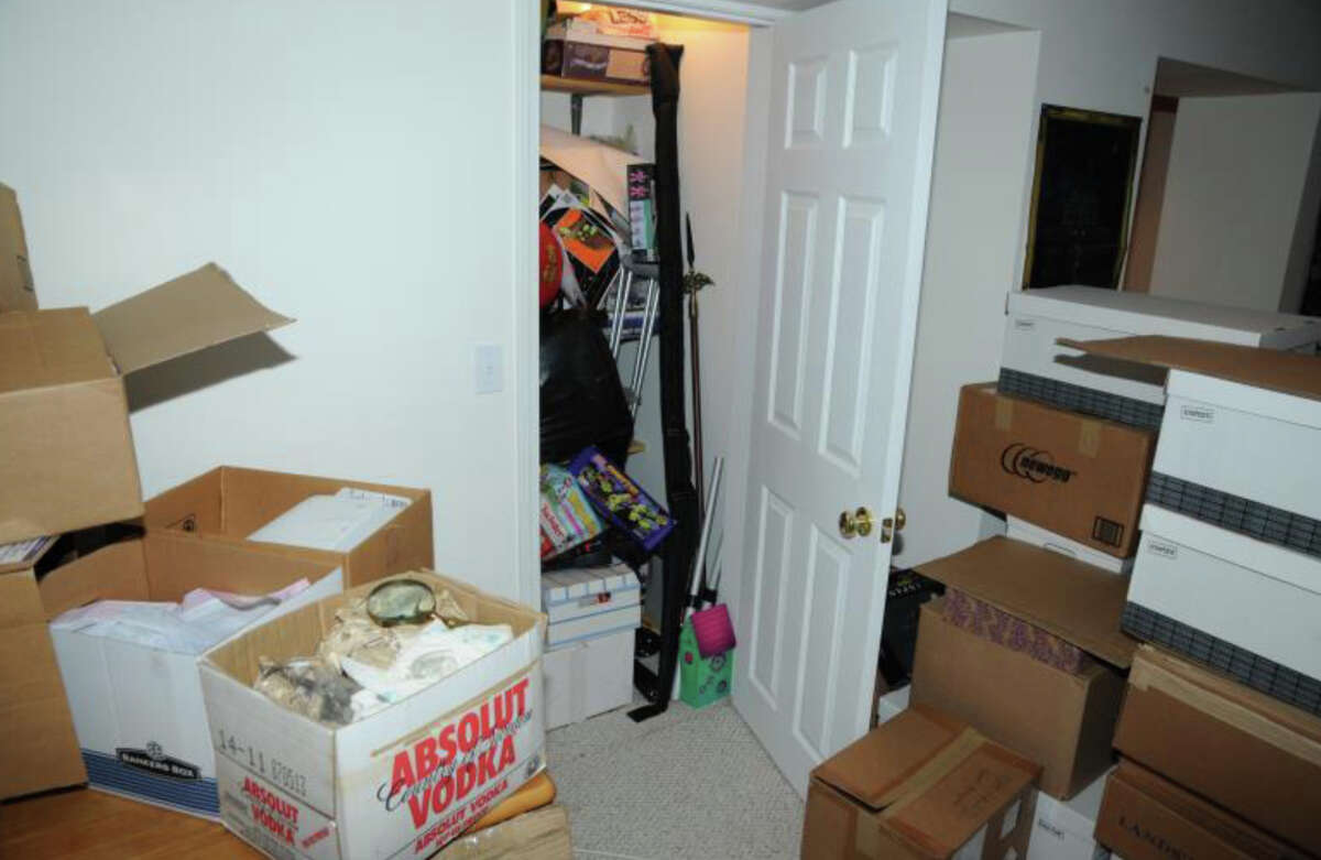 Experts divided over Sandy Hook response