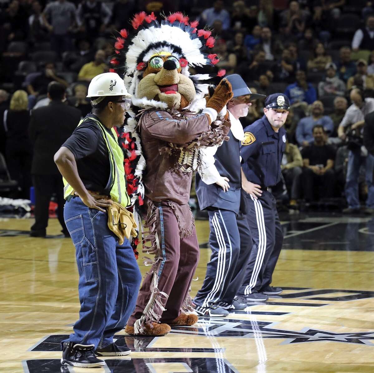 22 things every Spurs fan should know about the Coyote