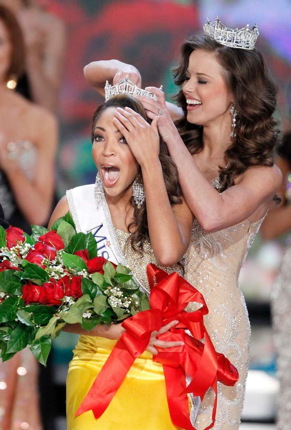 Miss Virginia Wins 2010 Miss America Title 2827