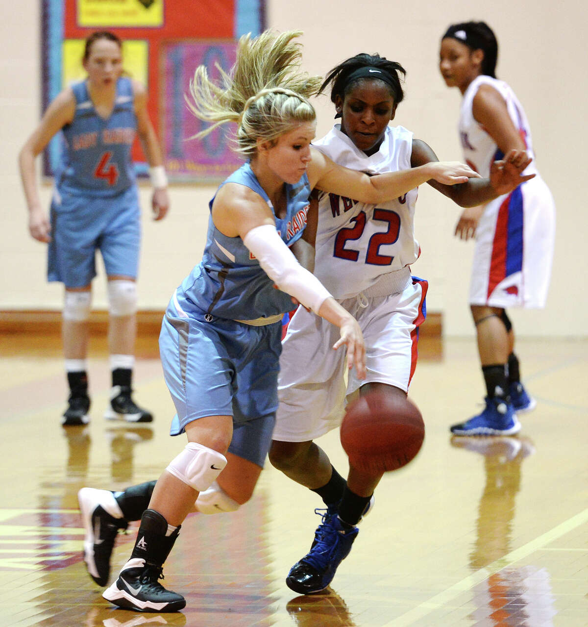 Lumberton outlasts Westbrook 3024