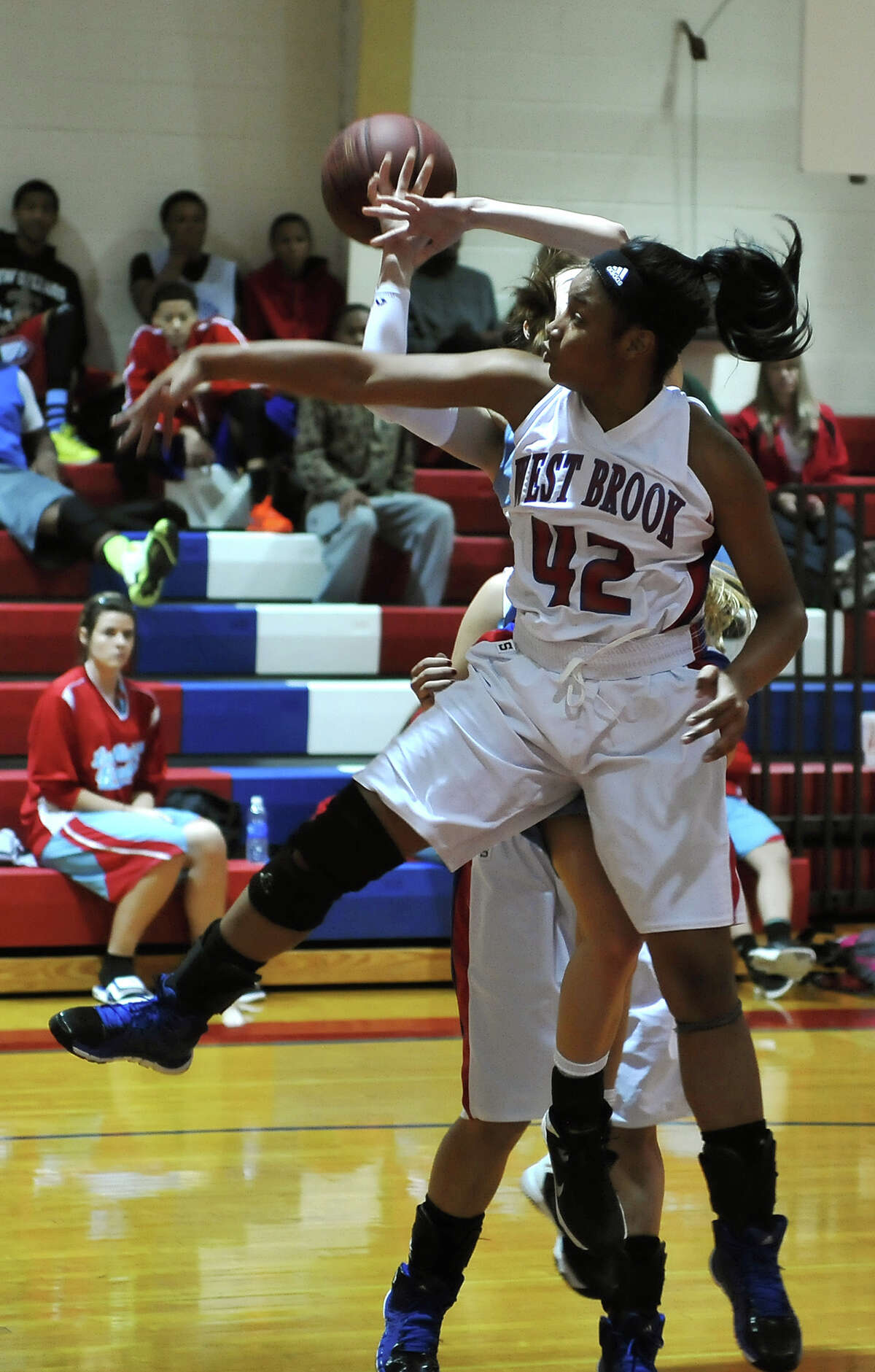 Lumberton outlasts Westbrook 3024