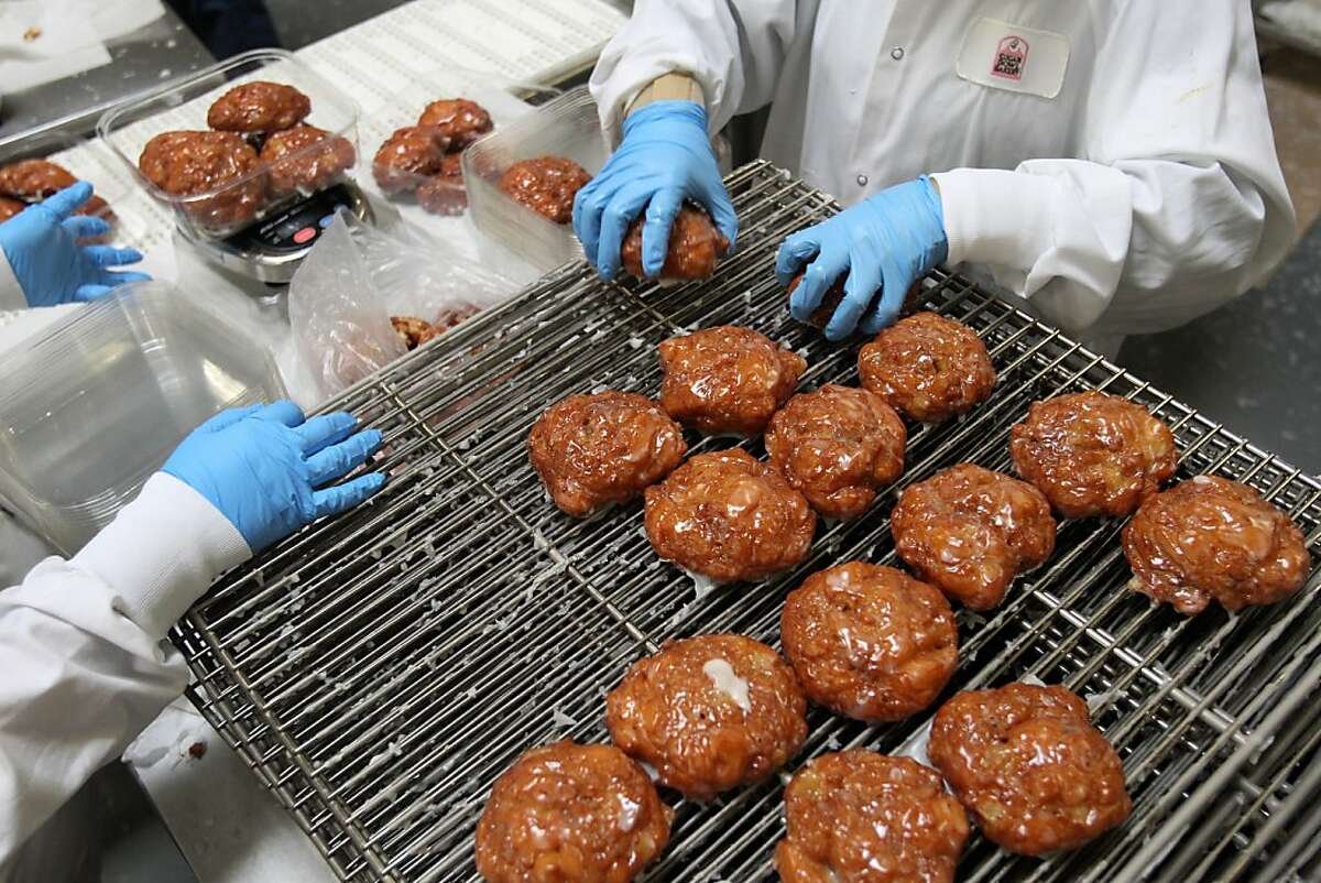 Bakery family hailed by Obama enjoys sweet success