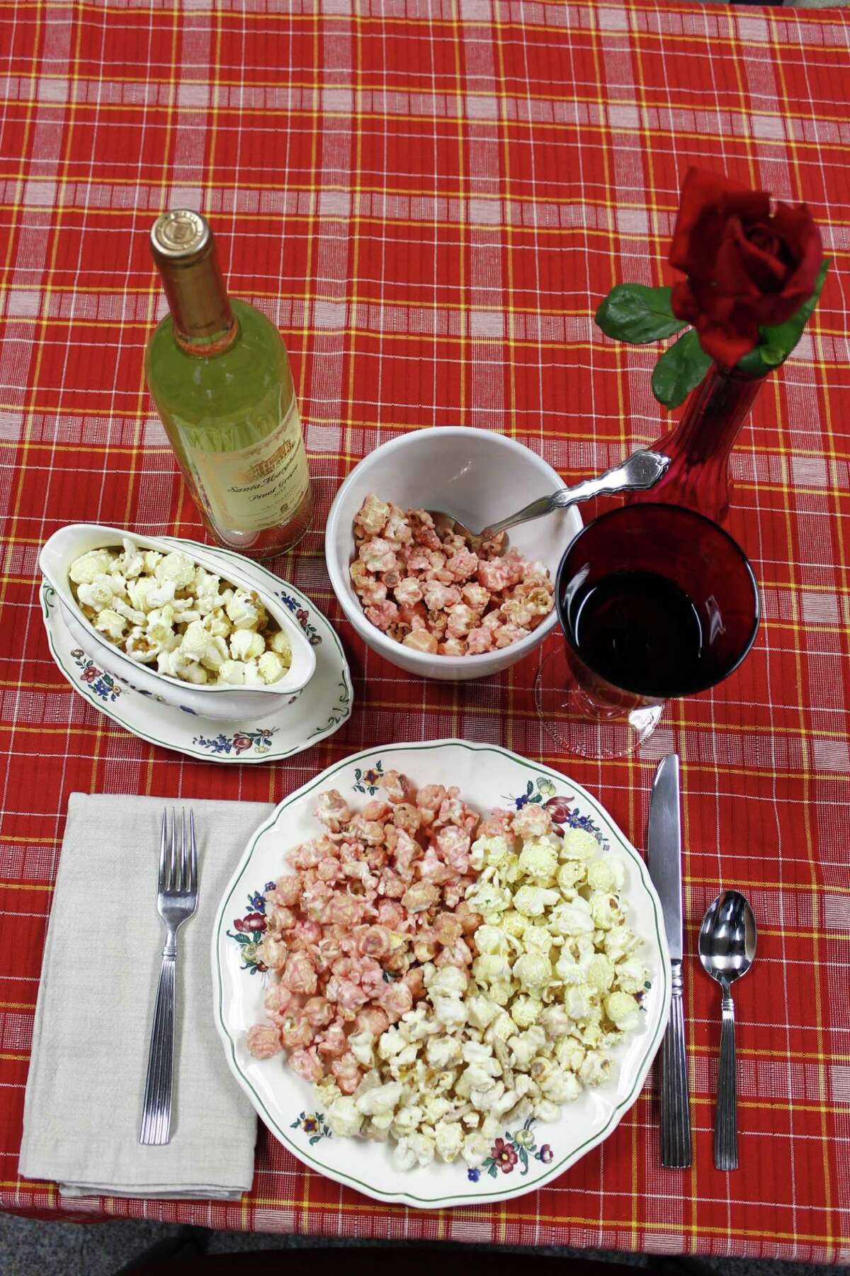 Turkeyflavored popcorn? Pass the gravy popcorn