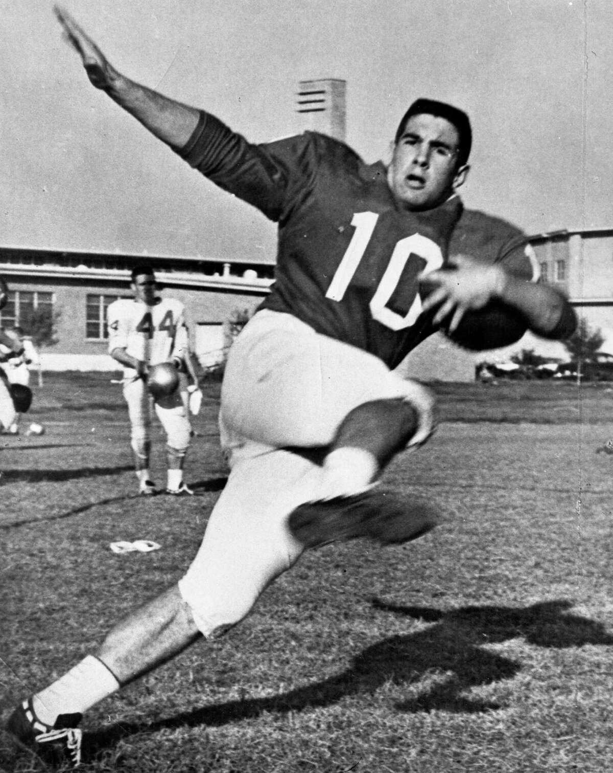 1960s LINUS BAER, LEE HIGH SCHOOL FOOTBALL HALFBACK FROM THE 1960s. PHOTO COURTESY OF LINUS BAER