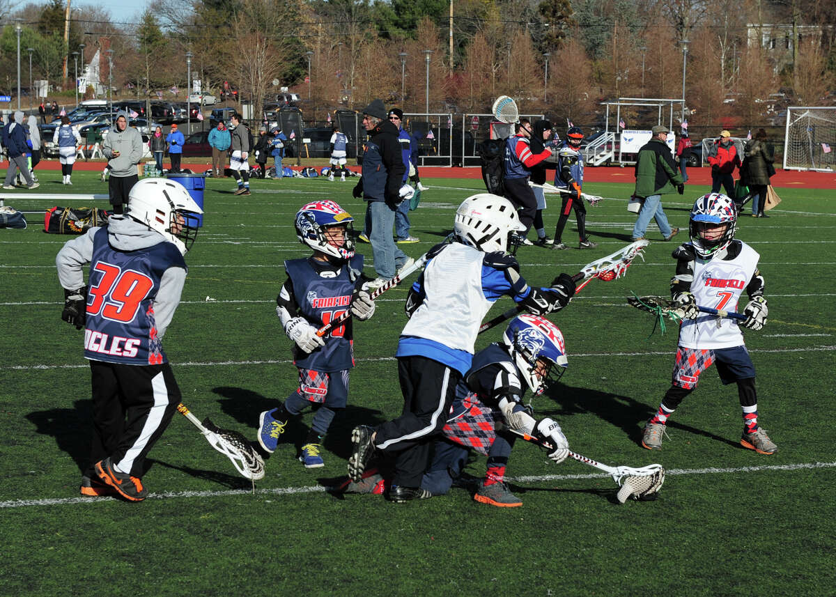 Hundreds of lacrosse players rally in support of wounded warriors