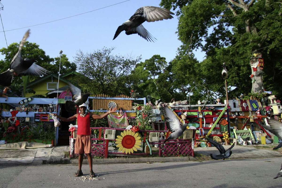 Cleveland Turner, Houston's Flower Man, is dead