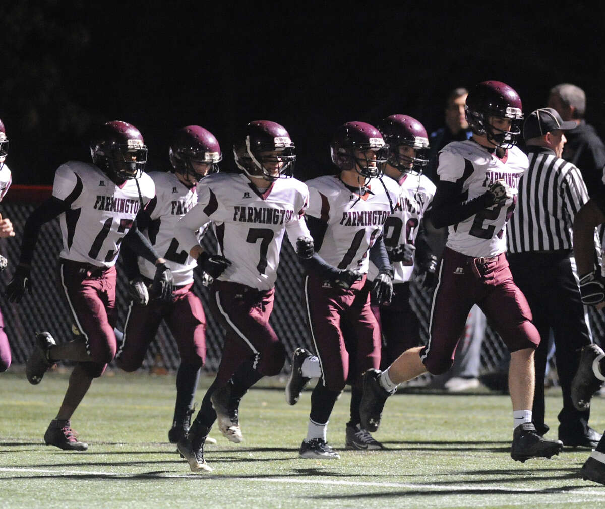 New Canaan Crushes Farmington To Reach Class L Semifinals