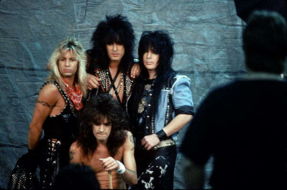motley crue stole hanoi rocks motley crue stole hanoi rocks