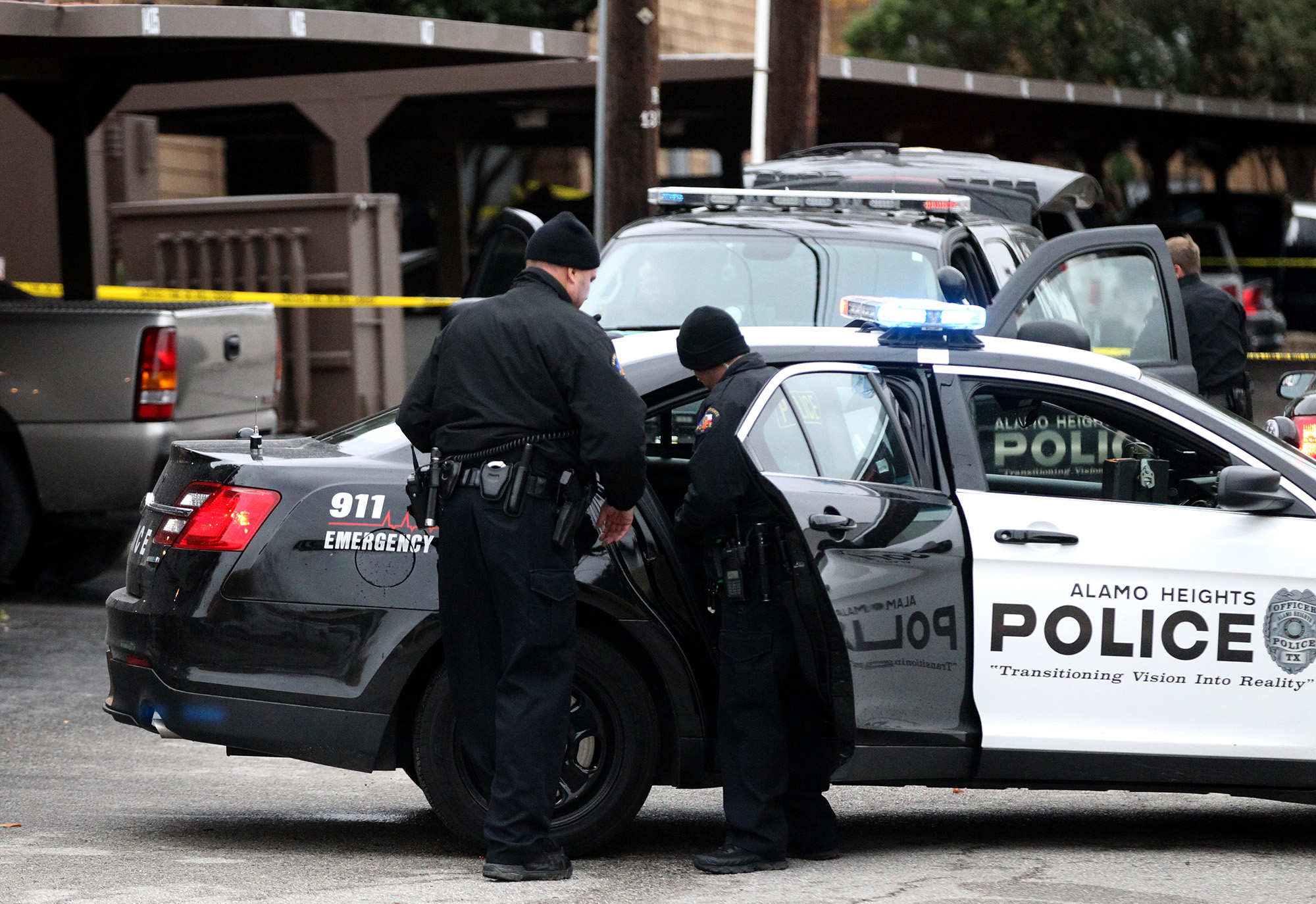 Взломана police department. Полицейские и парковка в Вашингтоне летом. Alamo heights. Check height Police. Criminal activity.