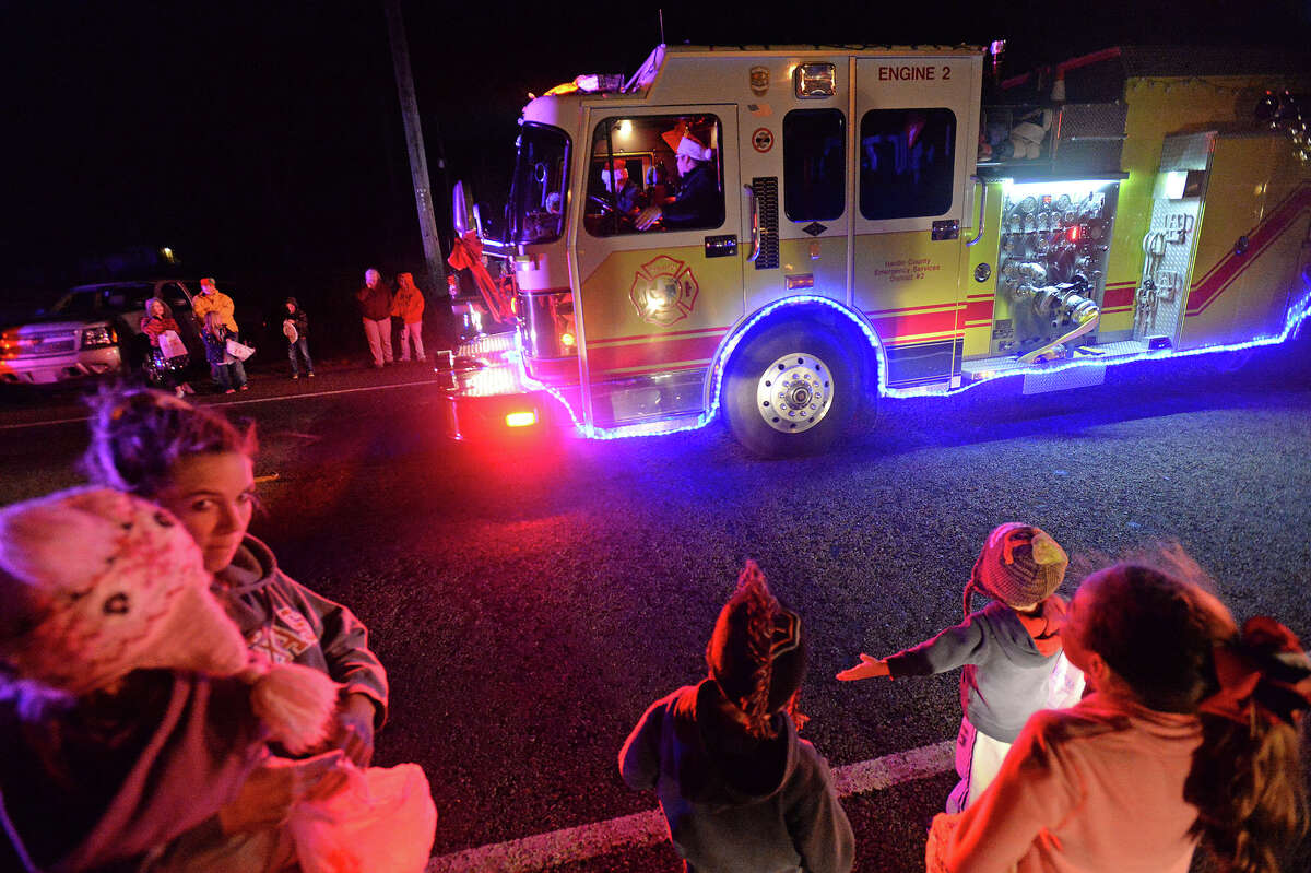 Gallery Lumberton Christmas parade