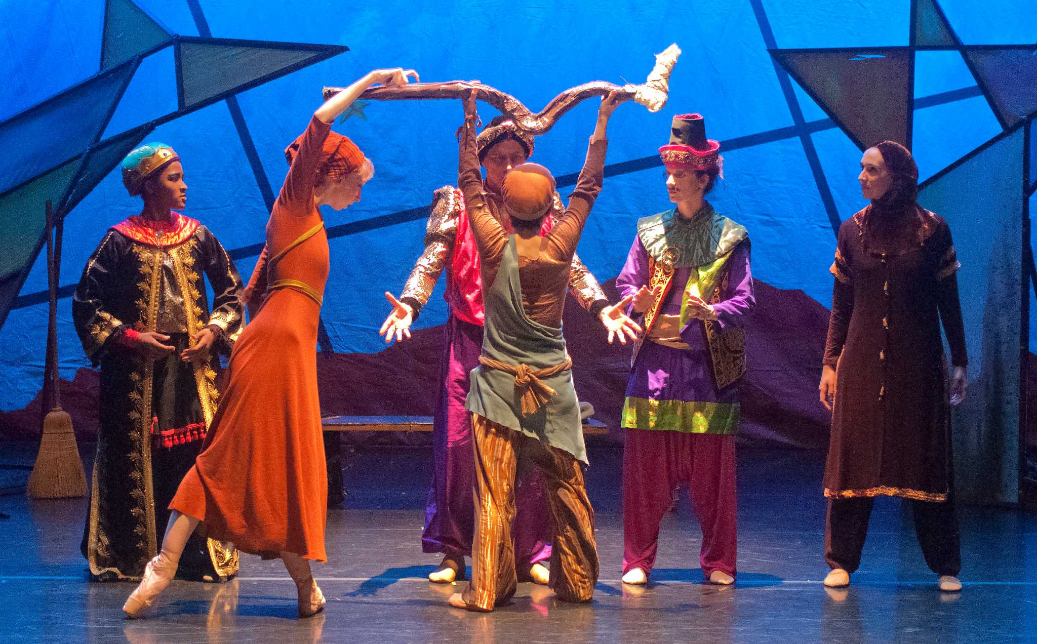 Dance Troupe Leader Organ Solis Set To Bow Out Dance Troupe Leader Organ Solis Set To Bow Out