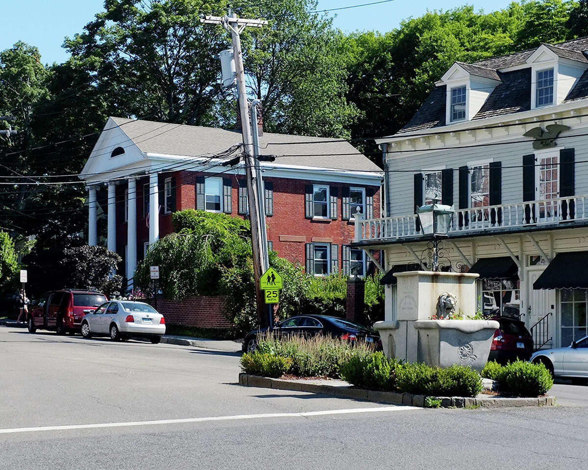 Past morphs to present in museum photo exhibit