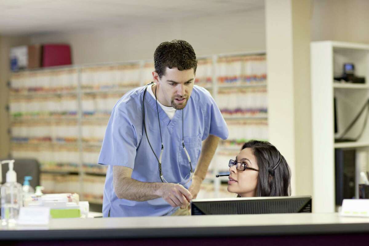 Hiring a veterinarian proves difficult in rural areas