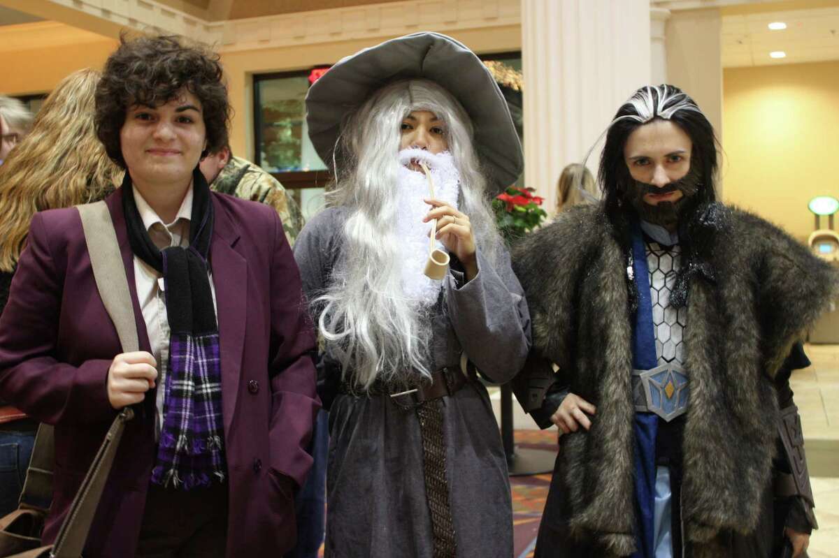 San Antonio fans of Middle Earth turned out late Thursday, Dec. 12, 2013, for the debut of 'The Hobbit: The Desolation of Smaug' at the Palladium theater.