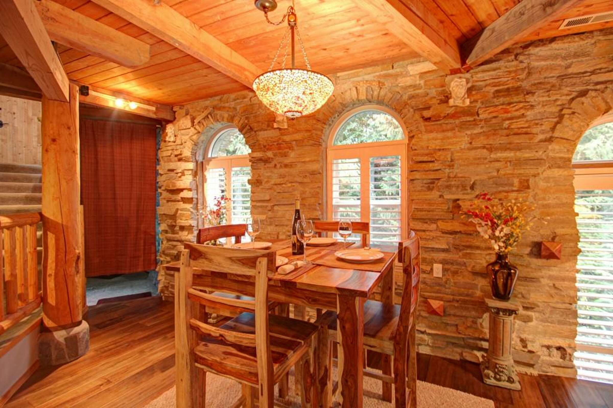 SedroWoolley castle sells for 782K